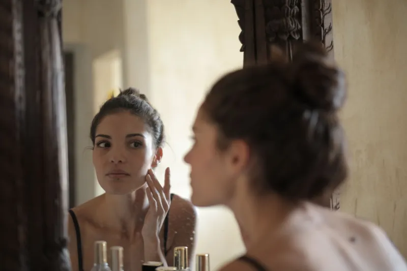 The Surrender Principle: Why Releasing Expectation May Be the Most Potent Skincare Decision You Make